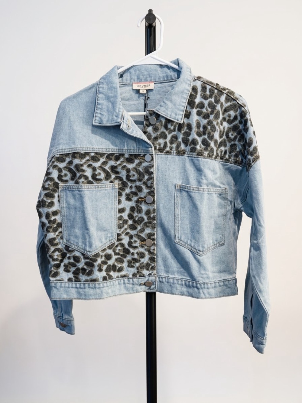 ANDREE BY UNIT Light Blue Denim Jacket/ Leopard Panels/ Small / Ptp-22”/ NWT